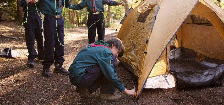 What Tent Pegs Are Best and How to Choose? - Benebomo